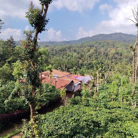 Shivalaya Homestay, Madikeri Siddāpur Εξωτερικό φωτογραφία